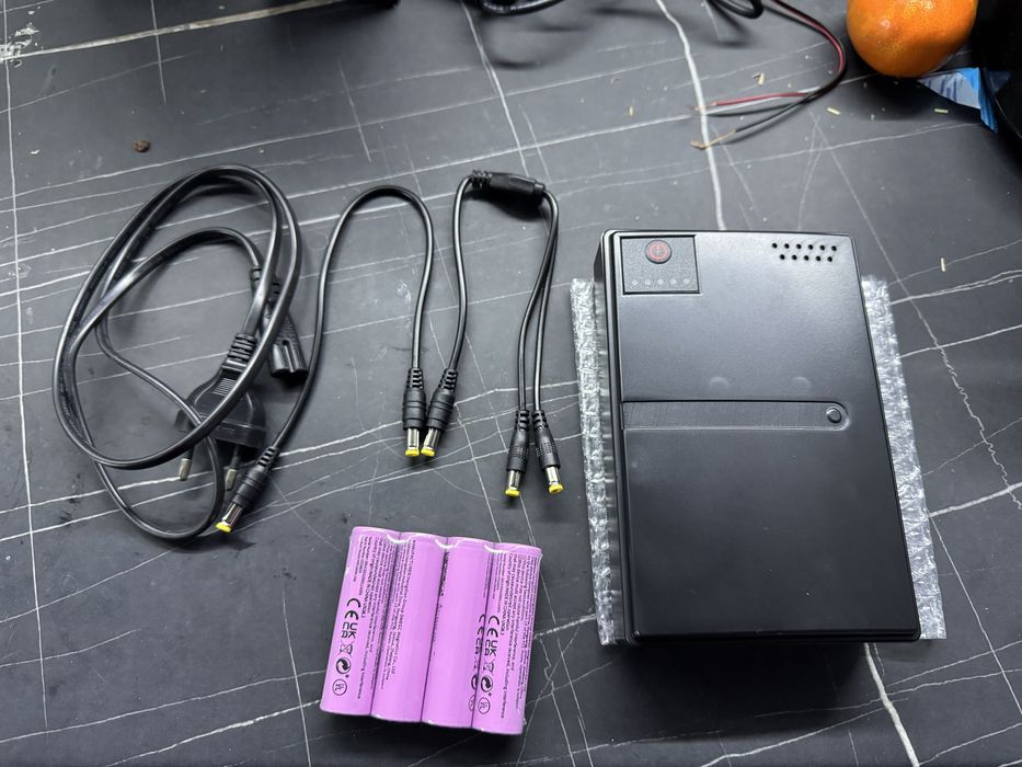 UPS , бесперебойник для роутера