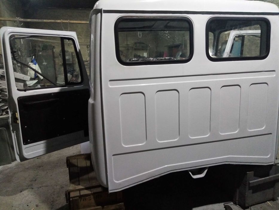 Кабіна Газ 3309. Кабина Газ 3309