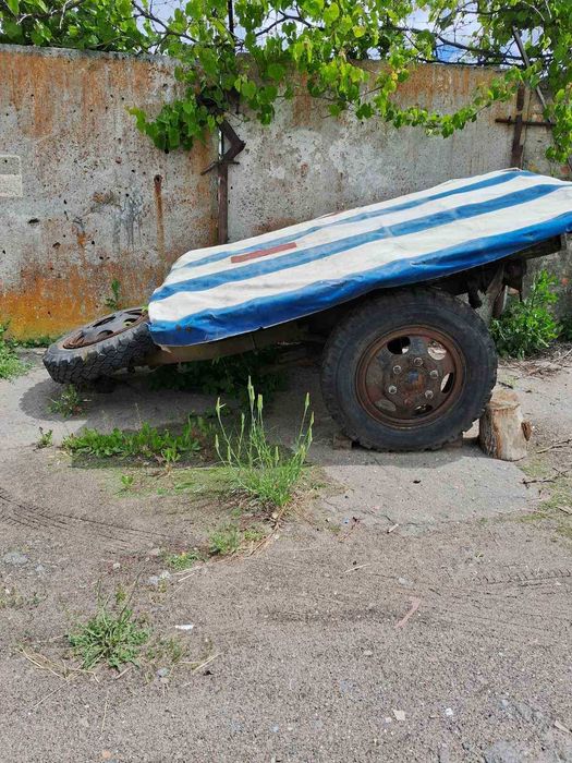 продам причіп одновісний