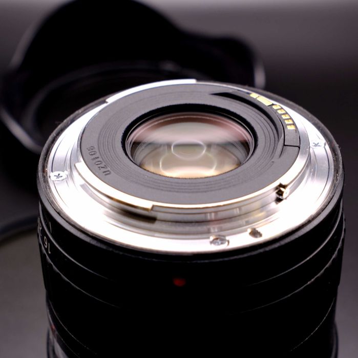 Canon EF 16-35mm f/2.8 L USM