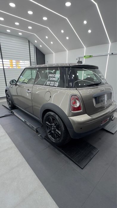 Mini cooper one D519269465793515525