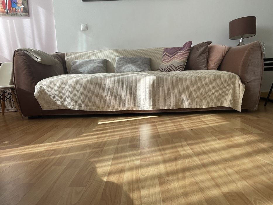 Vende- se Sofá Area Store - Modelo Amelie