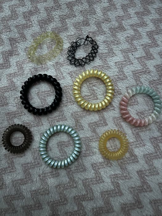 Pulseiras em bom estado
