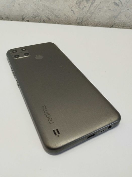 Мобильный телефон смартфон Realme C25Y, 4/1286гб , отличное состояние