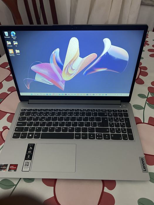 Lenovo IdeaPad 1