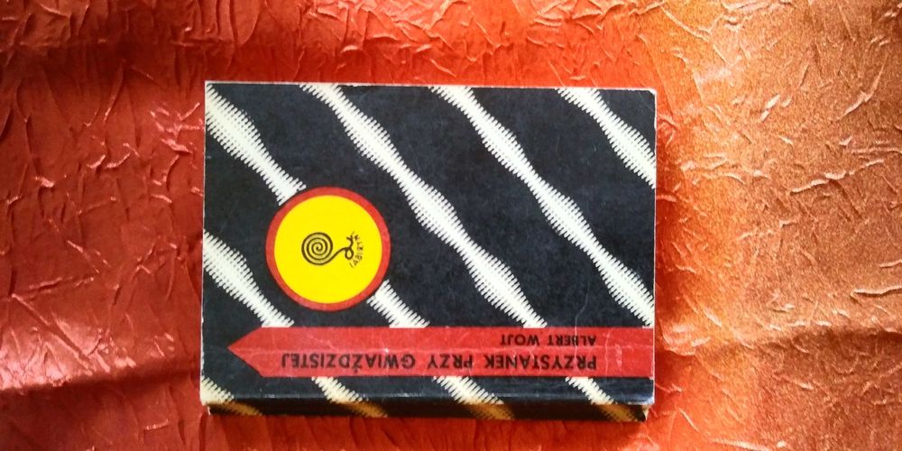 Przystanek przy Gwiaździstej Albert Wojt labirynt