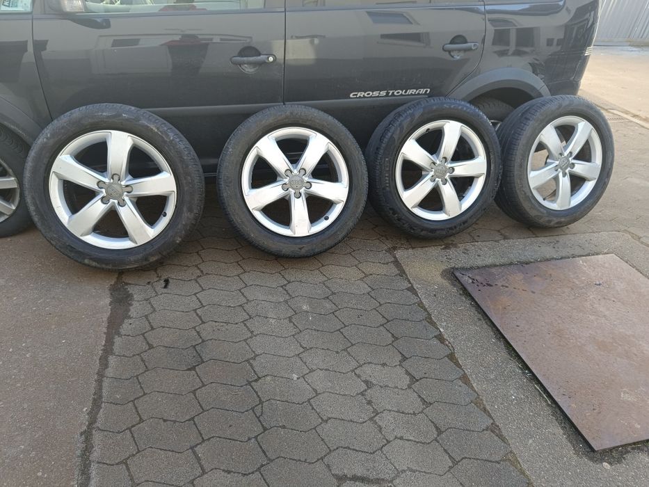 Komplet felg Audi 18cali opona Pirelli lato 235/55/18