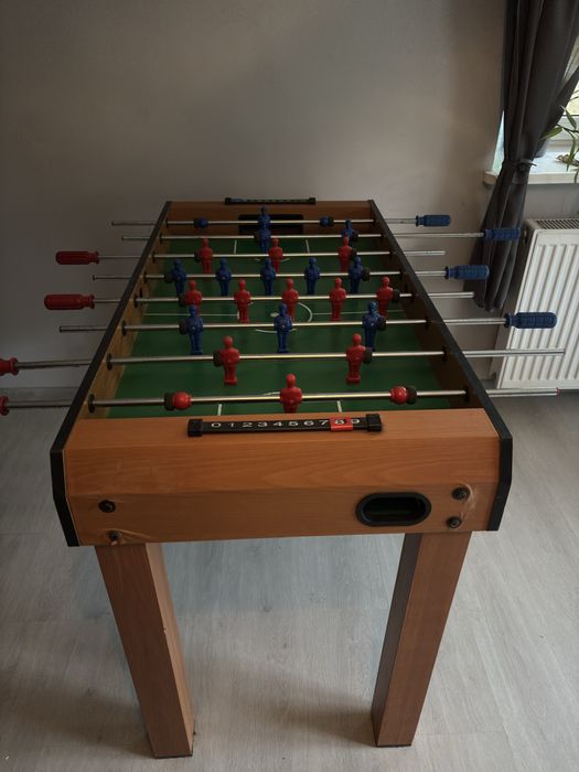 Stół do grania w piłkarzyki