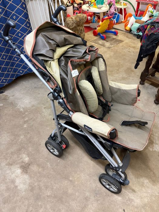 Carrinho de passeio chico