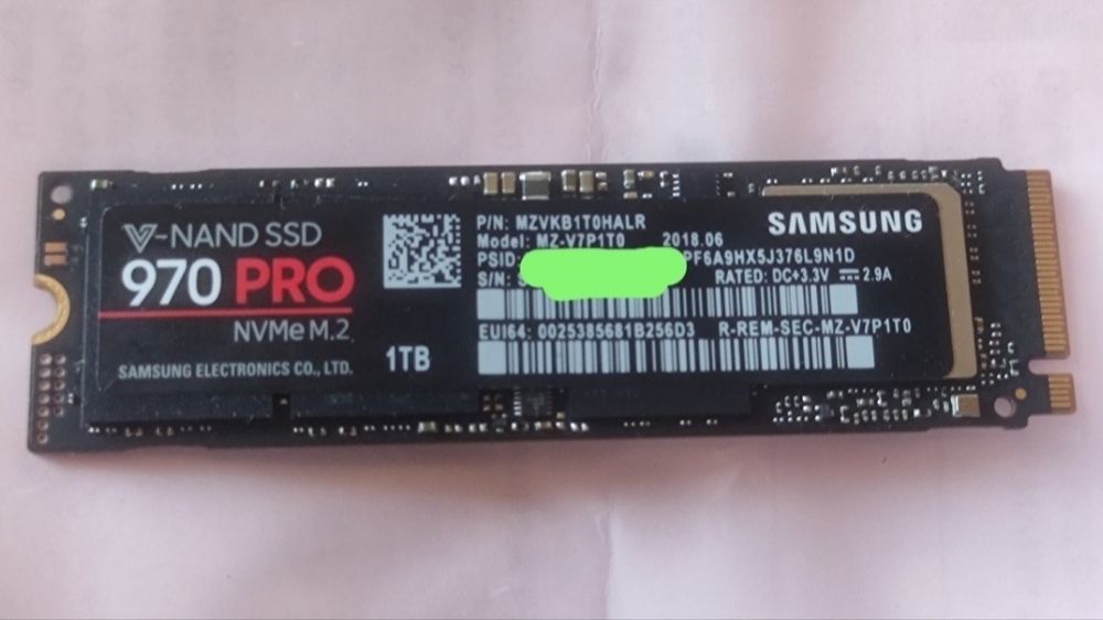 SSD Samsung 970 Pro 1TB (MLC 2bit) - Здоровье 100%! Пробег всего 369Гб