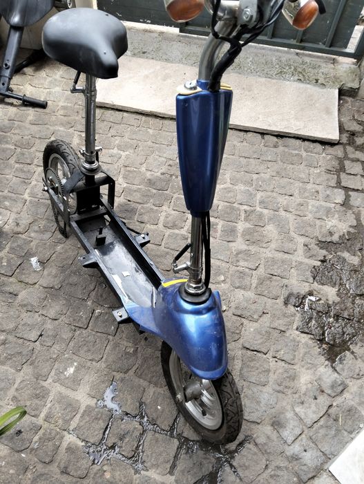 Trotinete como tá foto para peças ou projetos motor