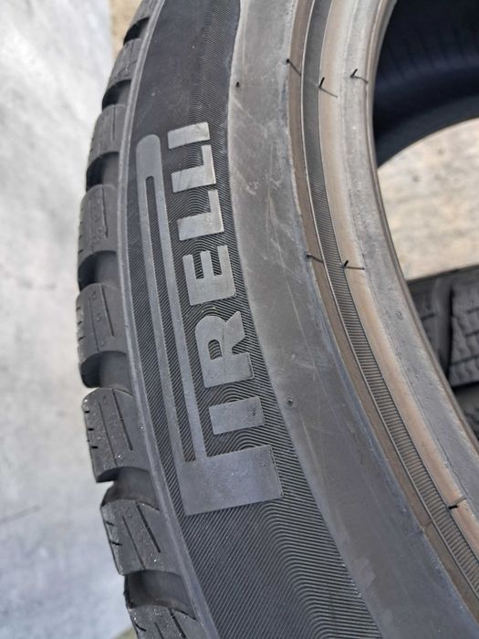 Резина зимова, Pirelli Sottozero 3 235/45 R18 (арт.15304)