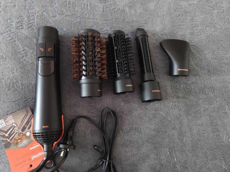 Обертовий Фен браш Grundig