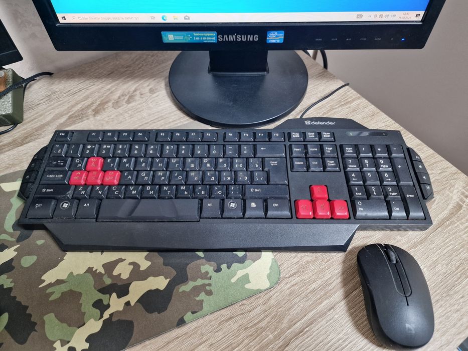 Комп'ютерний комплект

+ монітор |