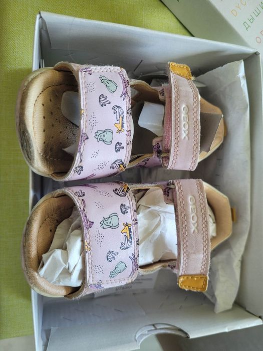 Sandały Geox rozmiar 24