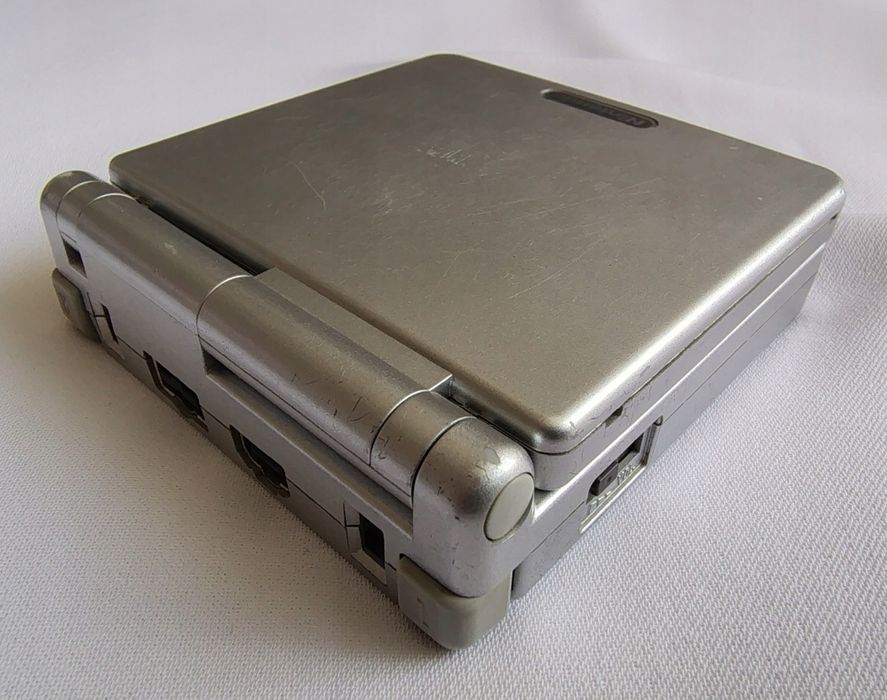 Konsola Gameboy (Game Boy) Advance SP AGS-001 + ładowarka + gry