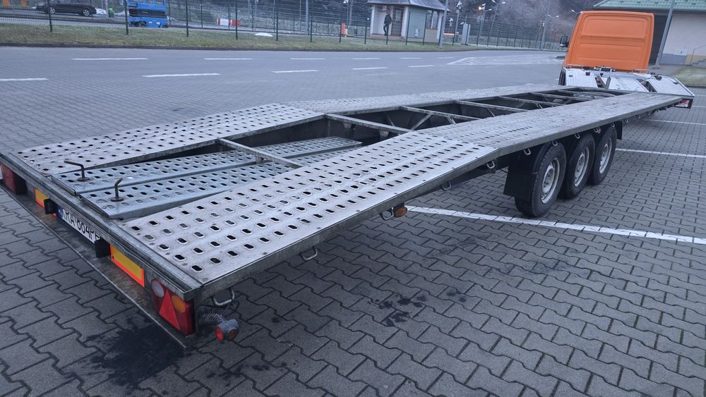 Лафет на два авто  NIEWIADÔW

D.2 BR3