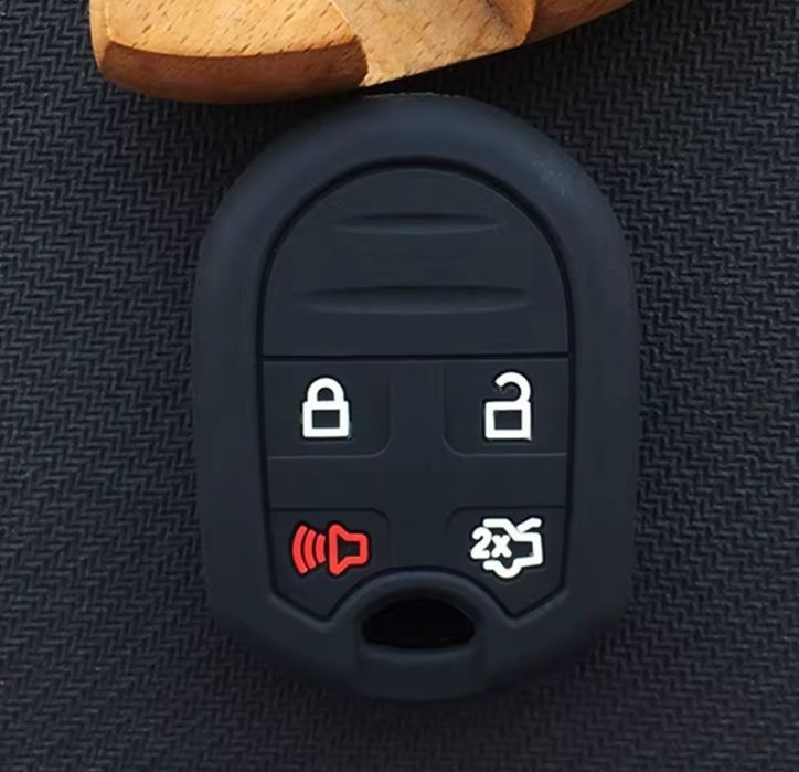 Силіконовий чехол Ford fiesta, Форд Фієста