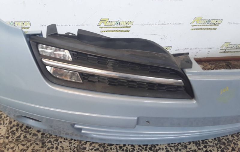 Para Choques Frente - NISSAN Micra III (K12) | 02 - 10