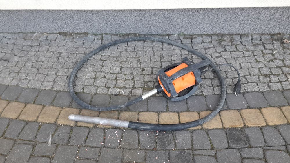 Wibrator do betonu ENAR 4m