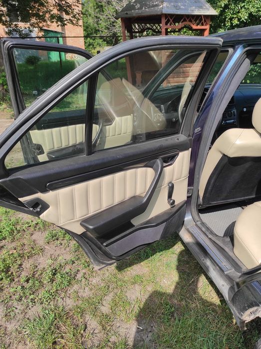 Mercedes-Benz w202 c180