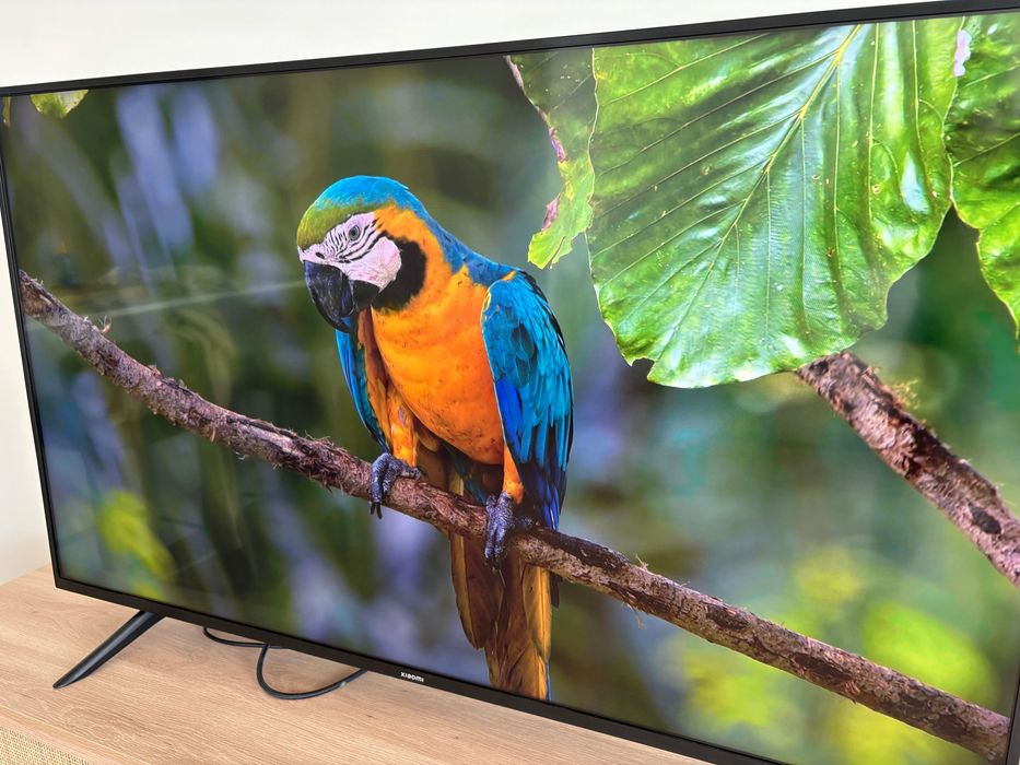 XIAOMI MI P1E 55" (LED - 55'' - 140 cm - 4K Ultra HD - Android SMART TV)