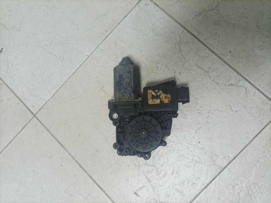 Motor elevador vidro FE Opel Corsa B