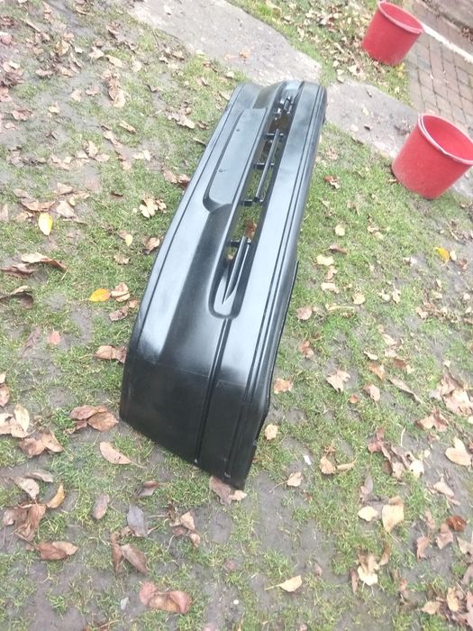 Передній бампер Форд Оріон