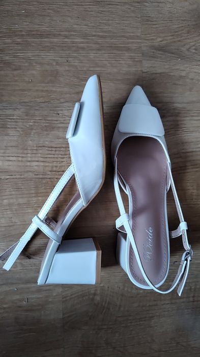Buty na obcasie białe sandałki Born2be 38 chrzest ślub wesele k