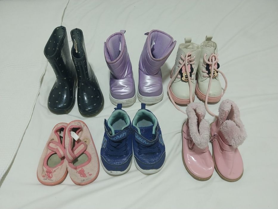 Lote sapatos número 22 MENINA