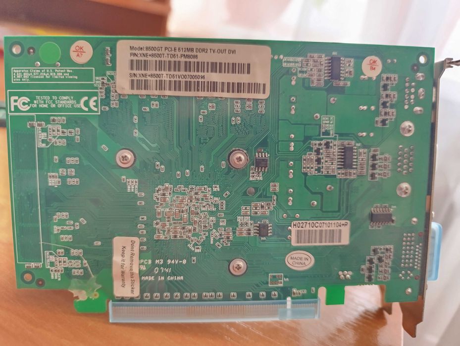 8500gt. 512mb. DDR 2