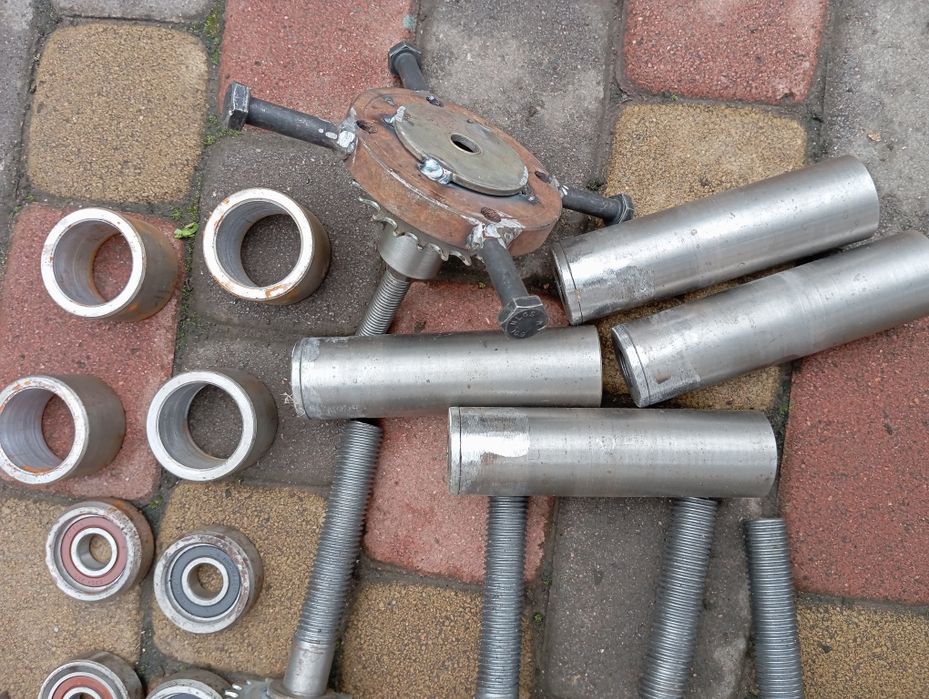 Станок фрезерний по дереву  фрезерний вал