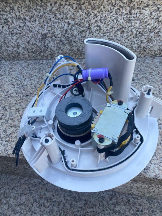 Colunas Bose Model 16 FreeSpace® Loudspeaker