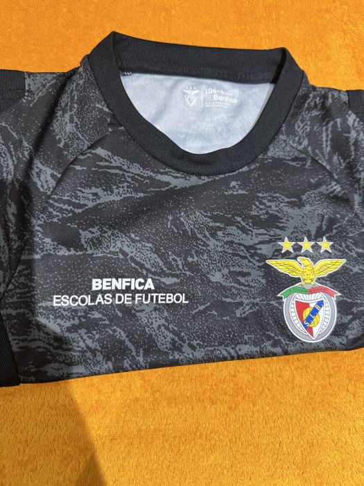 Camisola BENFICA 4 anos NOVA