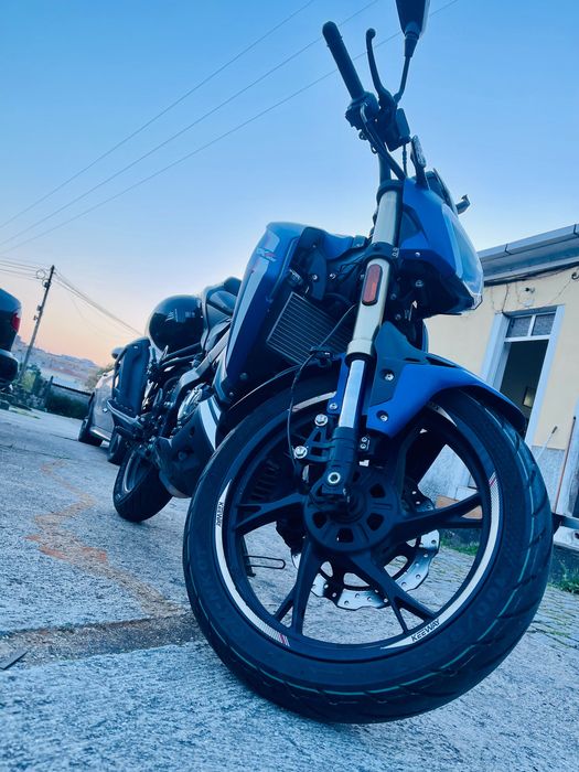 Moto Keeway 2024 – 7 800 km – Excelente estado
