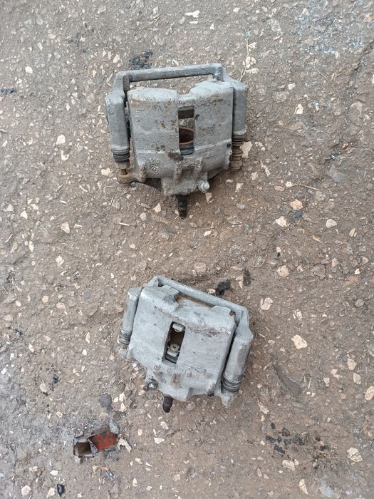 Продам суппорта на Газель