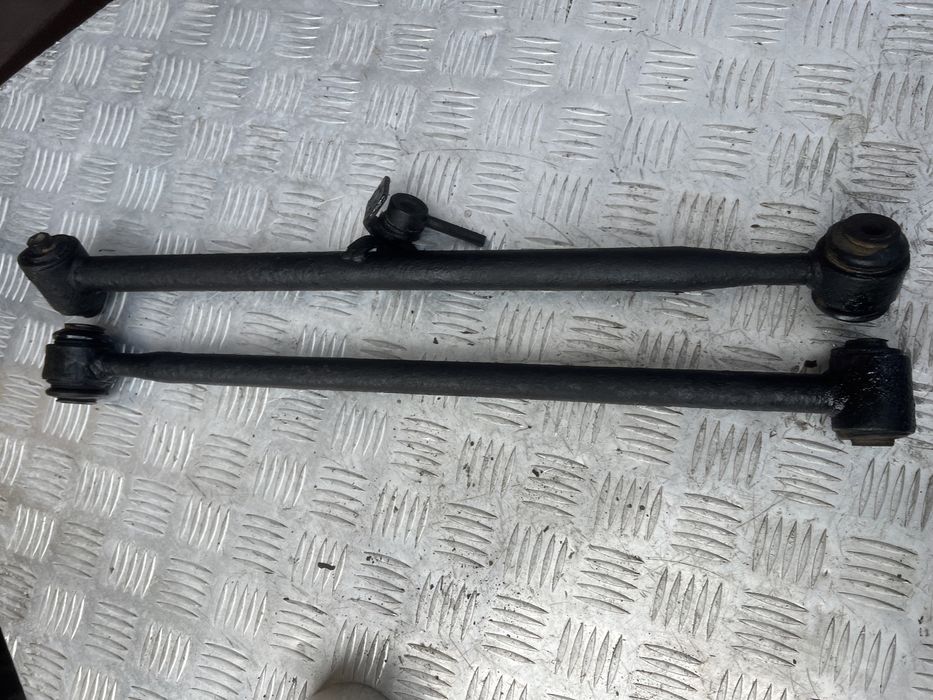 Задняя тяга Тойота рав4 год 04 toyota rav4