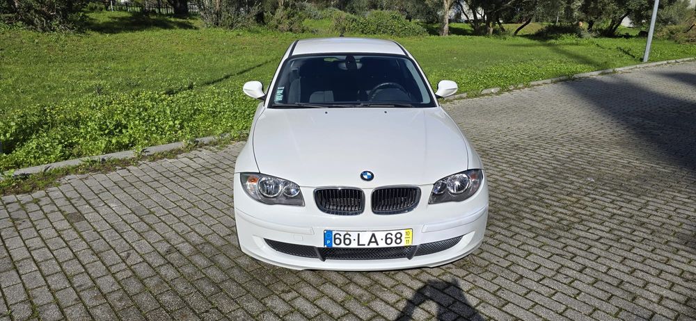BMW Série 1 116d 2010