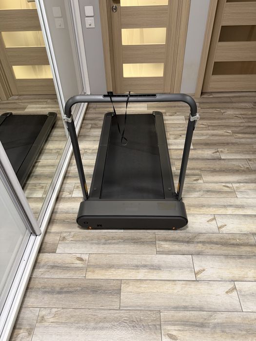 Продаю бігову доріжку Kingsmith Walkingpad & Treadmill R1 Pro Silver
