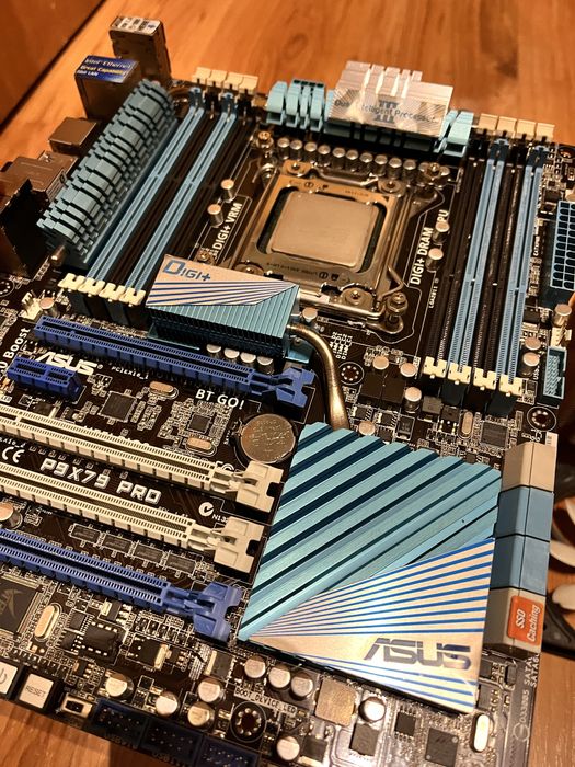 ASUS - ASUS P9X79 マザーボード　i7-3930K 16GB Amazon.in: Buy ASUS 90-SVDR0-G0EAY0YZ P9X79 WS Motherboard