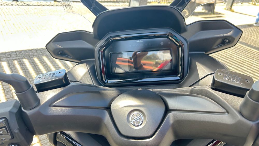 Yamaha X Max 300 tech + topo de gama
