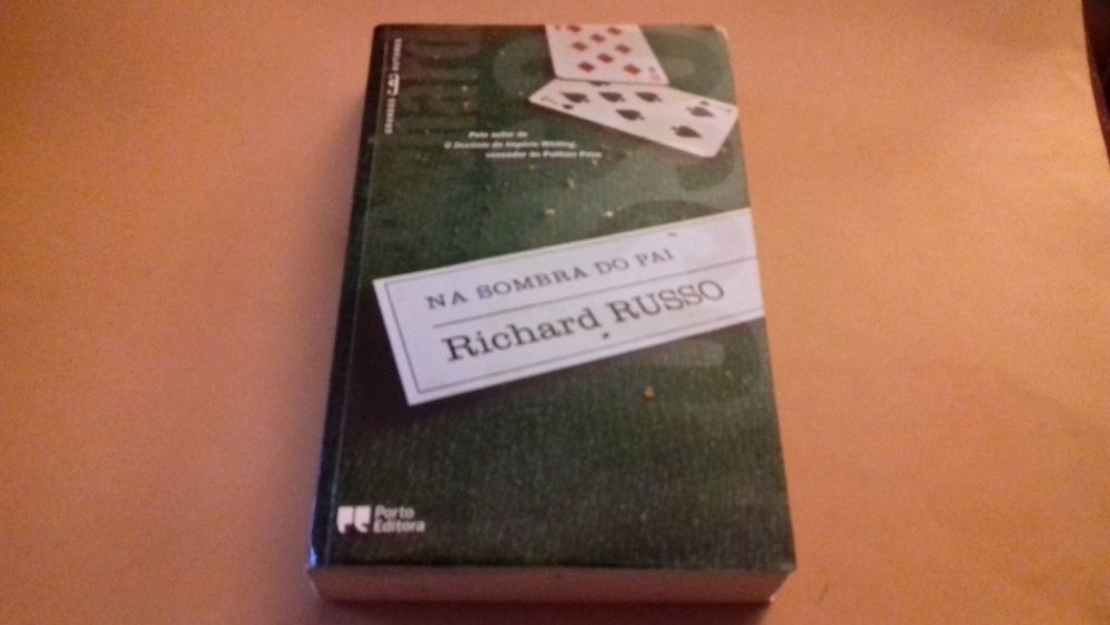 Na Sombra do Pai de Richard Russo