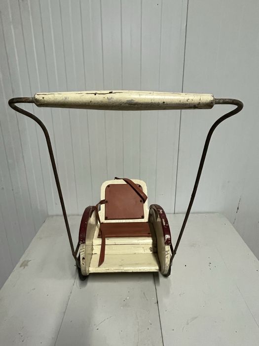 Carro de bonecas antigo vintage