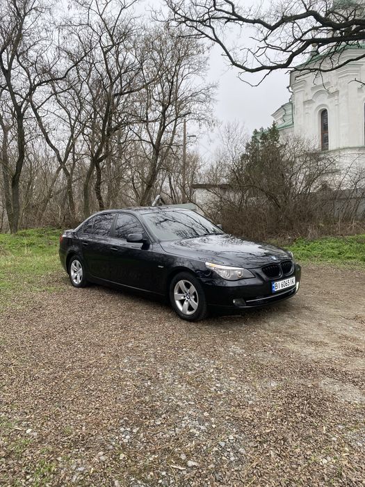 Продам є 60 рестайлінг.