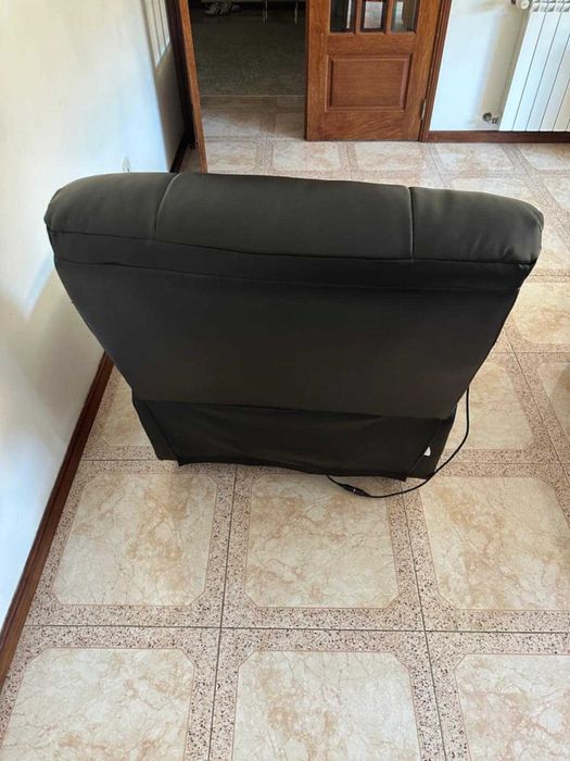 Cadeirão Reclinável, Aquecido e Massaja dor