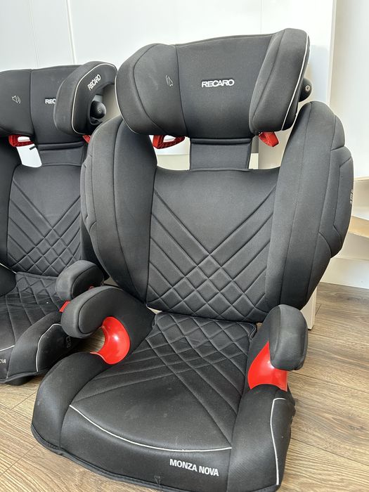 czarny fotelik samochodowy Recaro Monza Nova 2 Seatfix