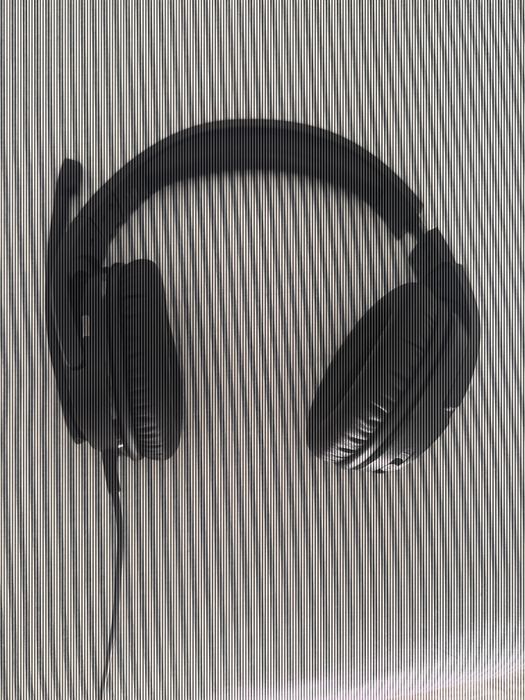 PS5 Controller Preto + HYPERX Cloud Stinger