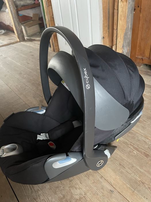Автокрісло Cybex , автокрісло