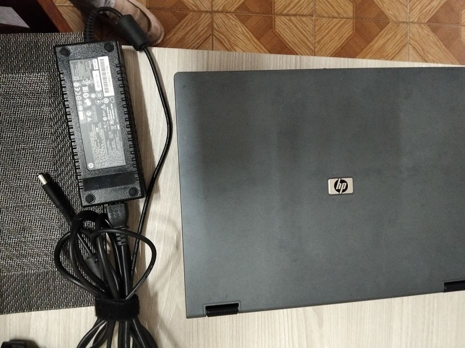 PC " HP" em bom estado