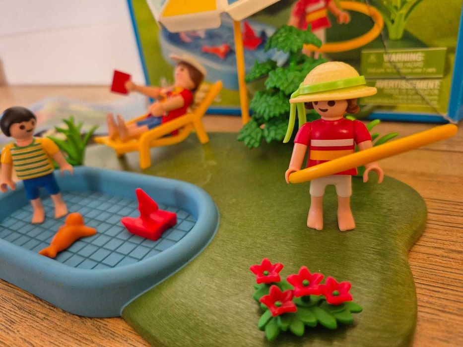 Playmobil City Life kąpiel w basenie ogród, zestaw 4140